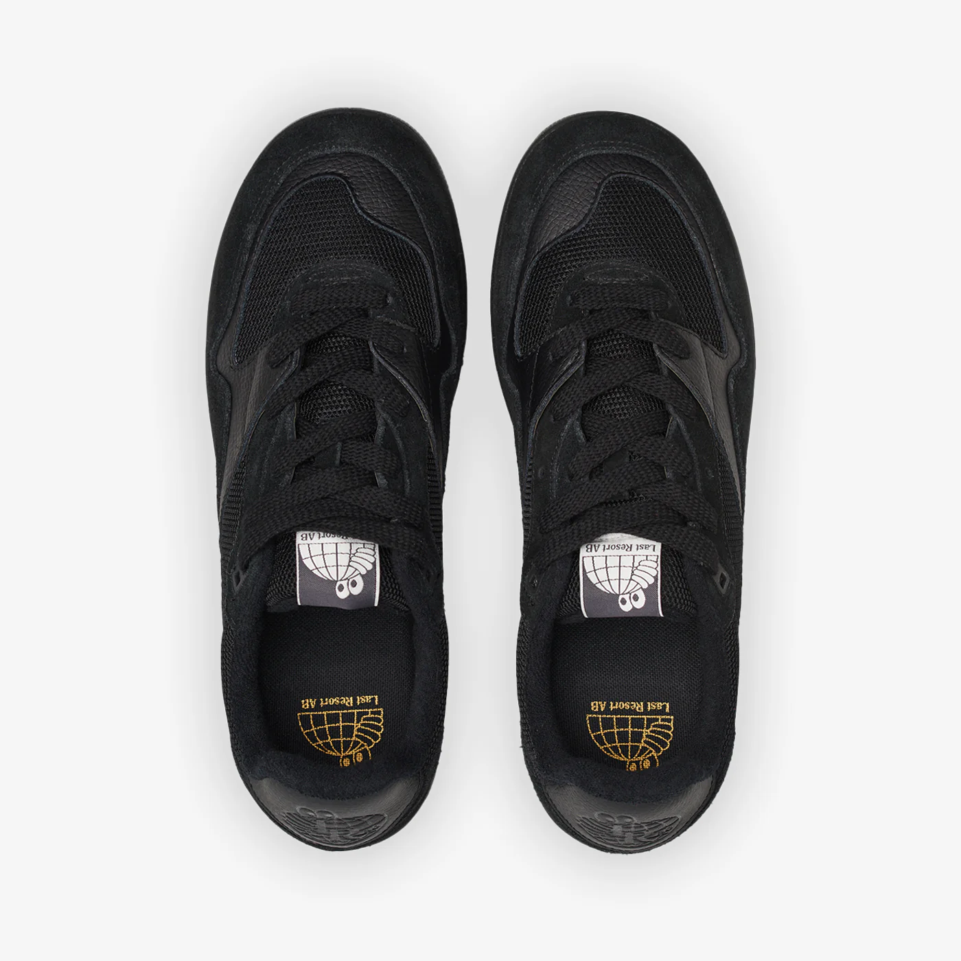 CM002 (Black/Black) - Image 3
