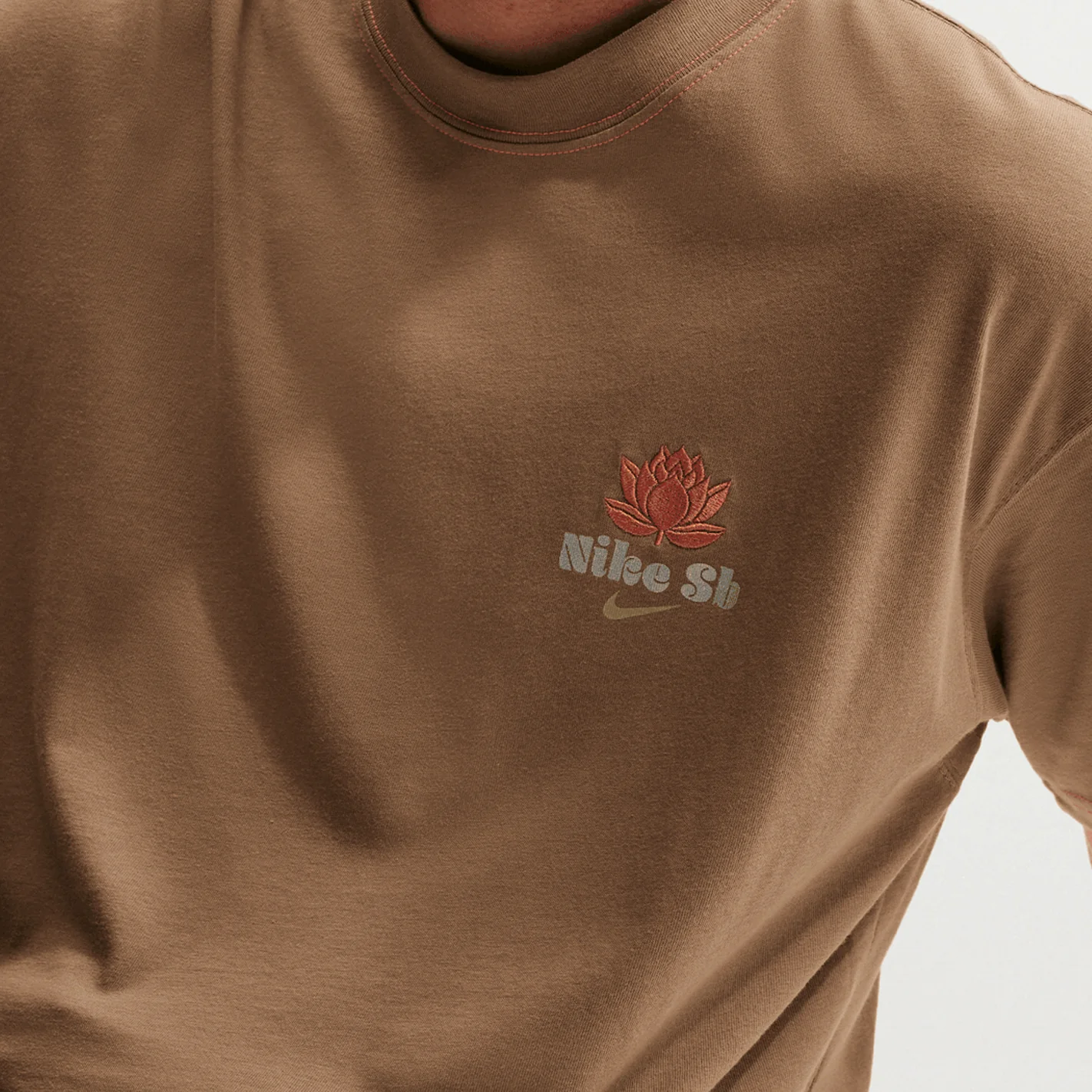 Nike SB Som Tum Tee (Dk Driftwood) - Image 2